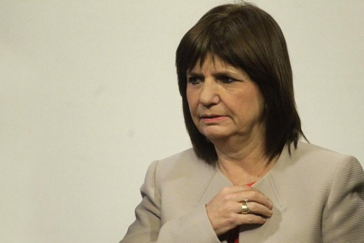 Patricia Bullrich: &quot;Hay una concepción de no defender al policía en su acción&quot;