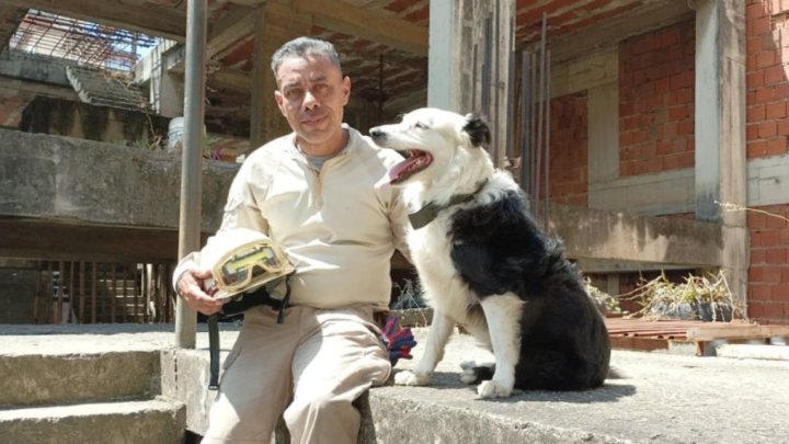 Jorge Beens y Tsunami, su perro rescatista, han logrado salvar m&uacute;ltiples vidas tras el doble terremoto en Venezuela