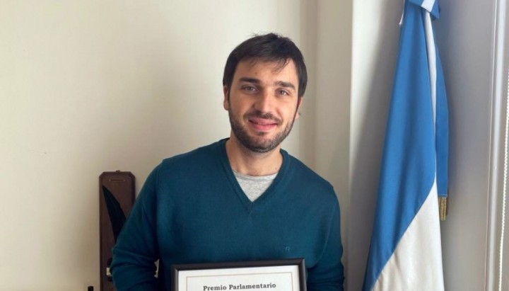 Ignacio Torres, sobre la derrota del oficialismo en Chubut: "Hicieron méritos fundiendo una provincia imposible de fundir"