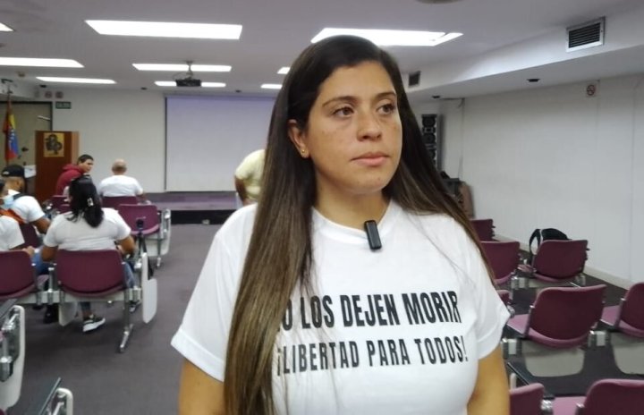 Andre&iacute;na Baduel: &ldquo;Hoy hay silencio en las calles, pero la persecuci&oacute;n no se detuvo&rdquo;