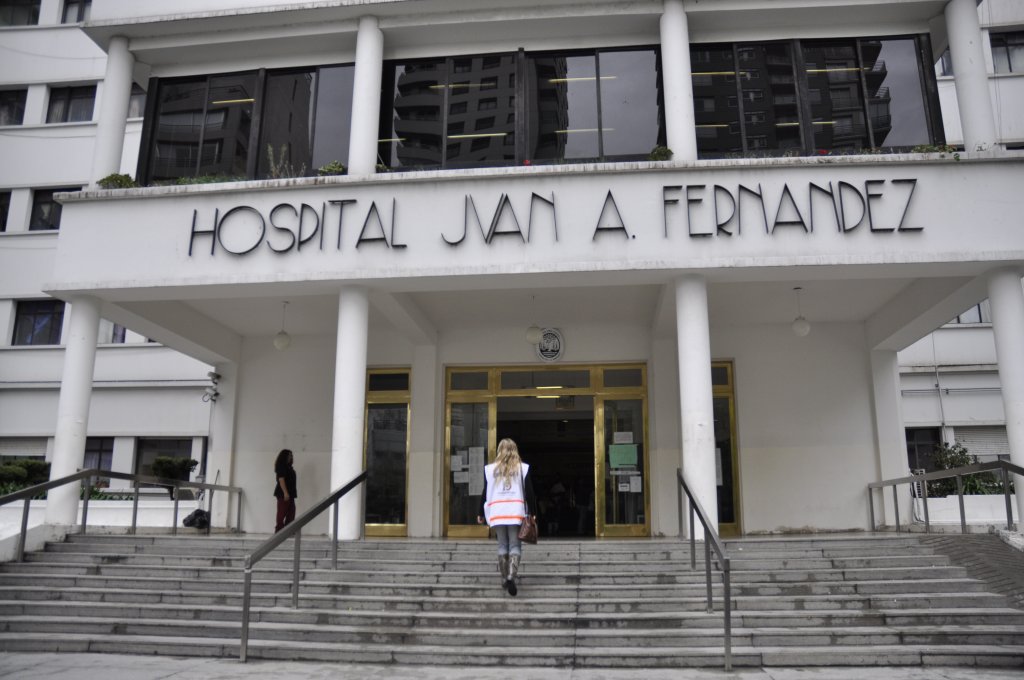 Giovanna Orellana, médica agredida en el Hospital Fernández: "Estamos viviendo una situación de estrés tan grande que al médico ya no se lo respeta"