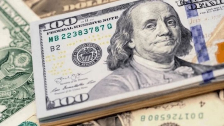 Nuevo m&aacute;ximo hist&oacute;rico del d&oacute;lar blue: sube a $202