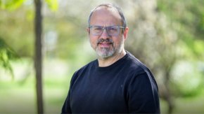 Diego Valenzuela: "Por primera vez veo la posibilidad de ser un pa&iacute;s normal"