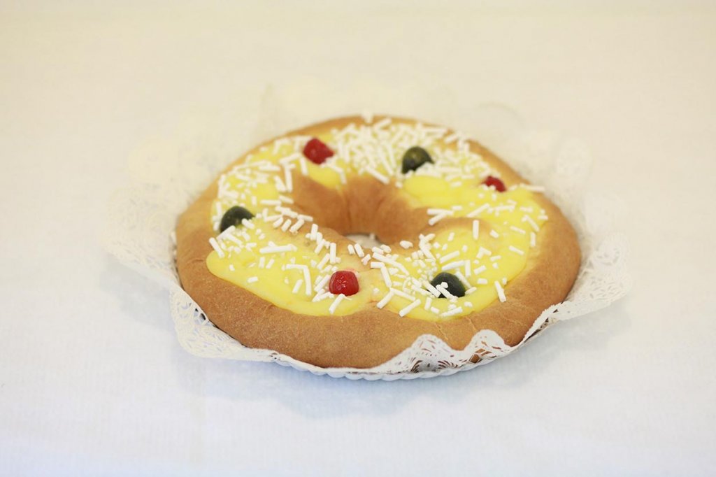 Luciano García: “La rosca de pascua tiene que tener una masa que de sensación de mucha suavidad y una buena cantidad de crema pastelera”