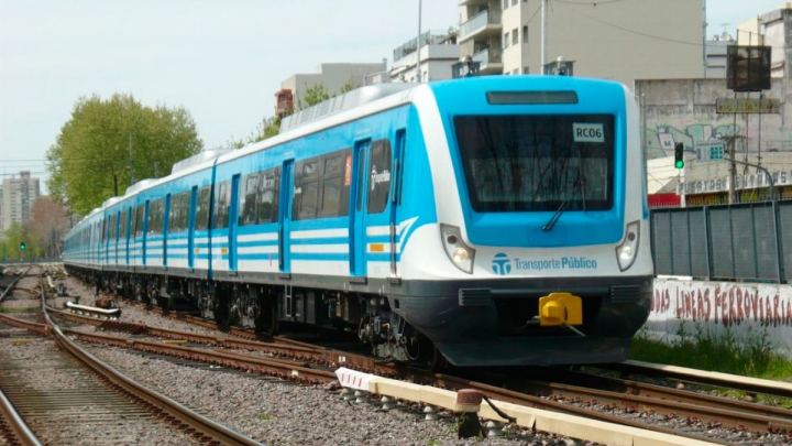 Florencia, usuaria del tren Sarmiento: "Seguramente hoy se aumentó el contagio con lo que pasó en el túnel de la estación"