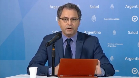 Alejandro Costa: "Vamos a tener que acostumbrarnos a cumplir medidas según los casos que tengamos"