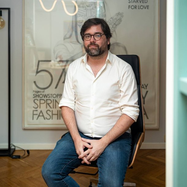 Santiago Siri: "Es muy factible que Adorni no esté contando toda la película"