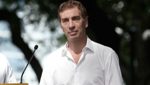 Diego Santilli: "Los comercios deberán asegurar transporte a los trabajadores que residan en Provincia de Buenos Aires"