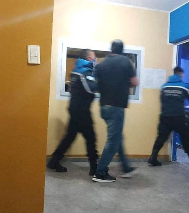 Pico Truncado: Denuncian a un hombre por mostrar sus partes íntimas en un parque