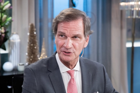 Conrado Estol: “Me decepciona que no me sorprenda que haya gente que se vacune con privilegios”