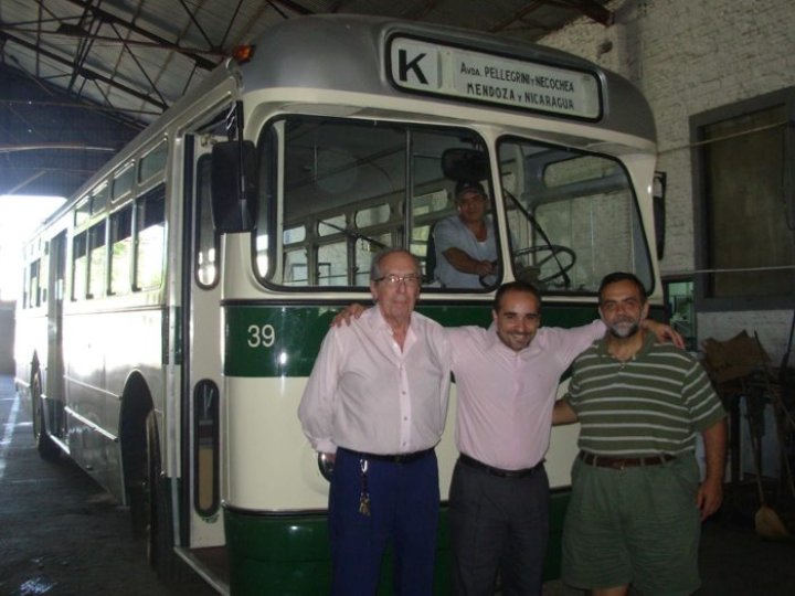 La Asociación "Amigos del Tranvía" está de fiesta este sábado