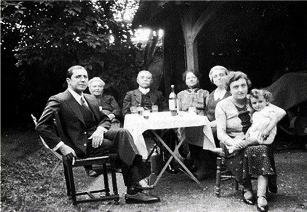 María Mercedes Gardes: "Mis bisabuelos recibieron una llamada de Berthe Gardes, la mamá de Gardel"