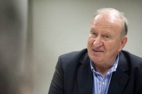 Daniel Sabsay: "Adorni le da un gran desgaste al gobierno, tarde o temprano va a salir"