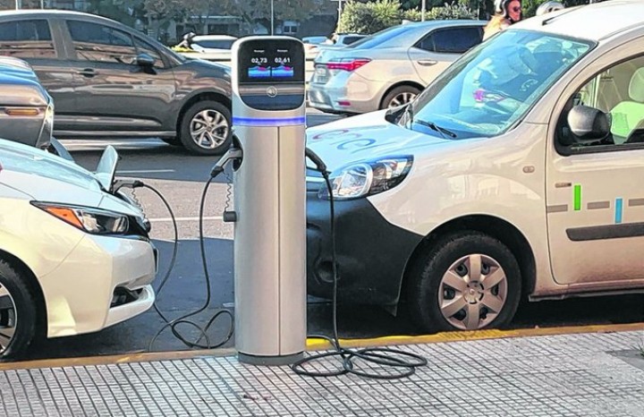 El Congreso tratará la fabricación de autos eléctricos en la Argentina