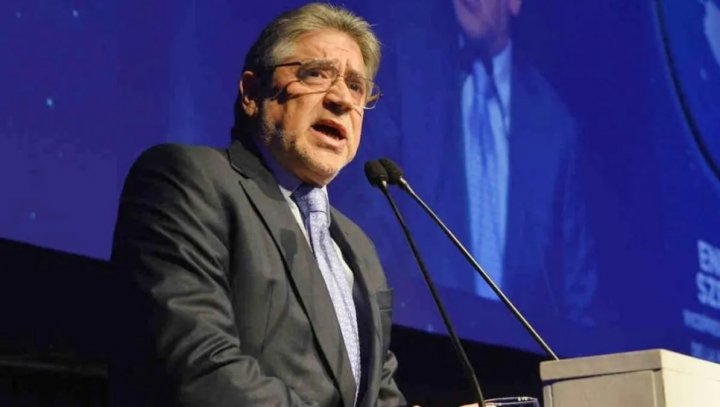 Enrique Szewach: "Lo que dice Milei sobre ser potencia en 30 años puede ocurrir"
