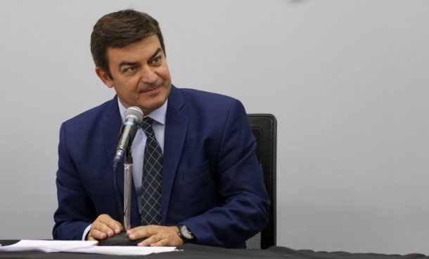 Omar De Marchi: "El gobierno se ha ensañado con la gente"