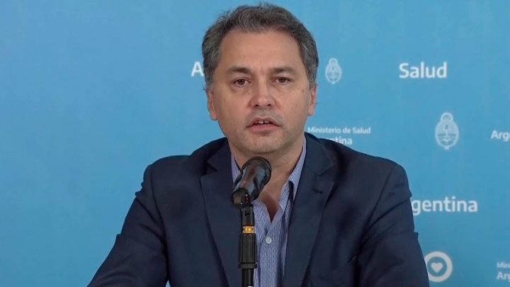 Alejandro Costa dijo que "es muy probable que en la próxima semana se reduzcan los casos de COVID"