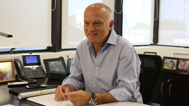 Néstor Grindetti: "Hay que tener cercanía para escuchar a la gente, la mayoría está harta de que la política se mire el ombligo"