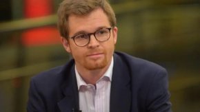 Nicolás Massot: "El gobierno un mes más vuelve a anunciar que mantiene el bono como si fuera Neruda o Calígula. Mes 17 congelado"
