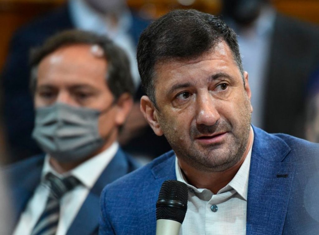 Edgardo Kueider: "La presentación de Milei en una boleta es favorable al Frente de Todos"