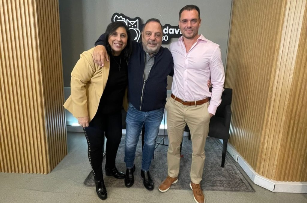 Paula Oliveto y Fernando Sánchez en Basta Baby