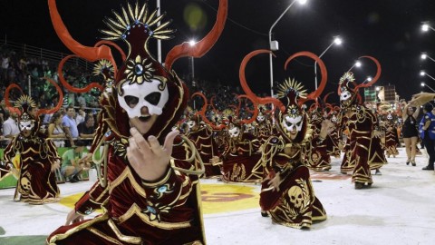 Gerardo Di Fazio: "El Carnaval es una fiesta religiosa que precede a los rigores de la Cuaresma"