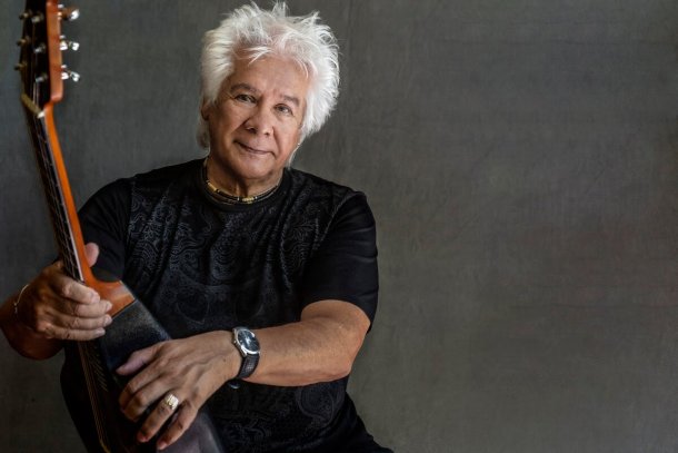 Víctor Heredia: "Necesitamos reafirmar el amor por sobre el odio para seguir adelante"