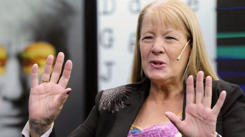Margarita Stolbizer: "Parece que el Gobierno se burla de los argentinos"