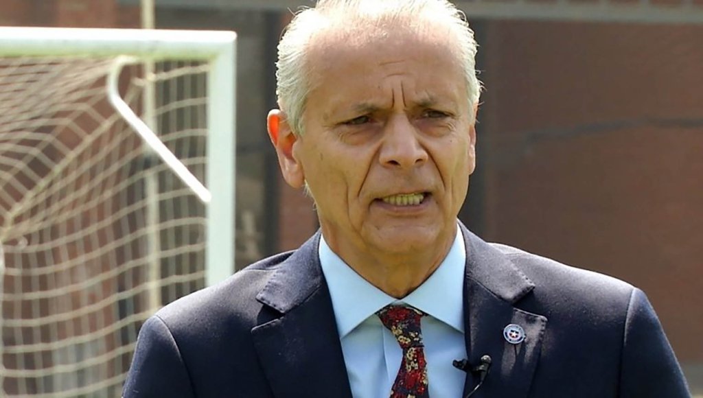 Javier Castrilli: "No podría dirigir ahora estando Toviggino en AFA"