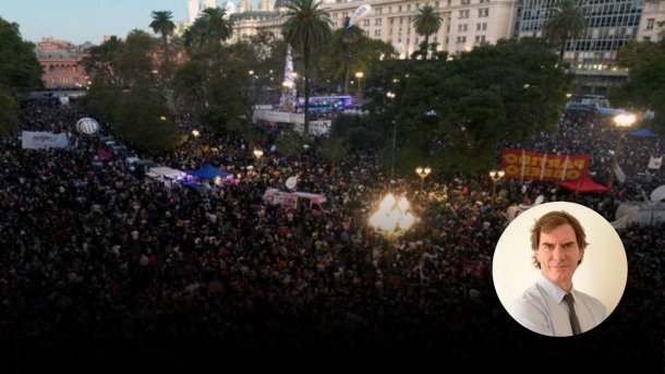 "La marcha que puede ser una cosa genuina de chicos jóvenes terminó con el tren fantasma"