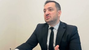 Dr. Leandro Desplats: &ldquo;La negativa de las prepagas es un capricho, cuando existe una ley que obliga a cubrir el 100% de las leches medicamentosas&rdquo;