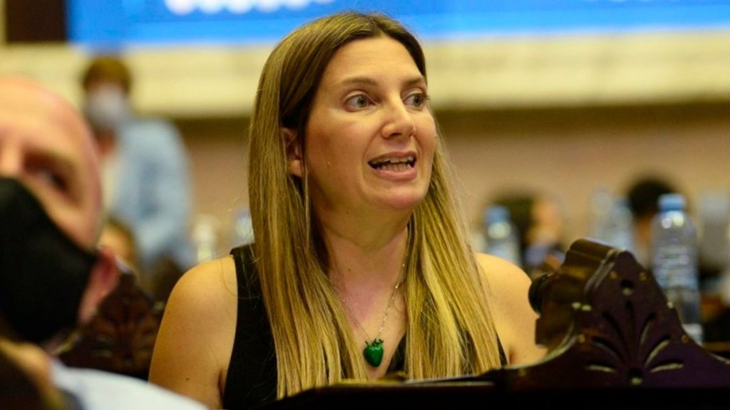 Silvia Lospennato: &quot;El Kirchnerismo cajoneaba el proyecto de la boleta única&quot;