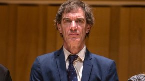 "El hombre rebelde": por Dar&iacute;o Lop&eacute;rfido