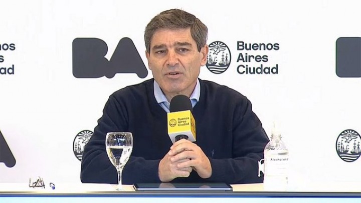 Fernán Quirós explicó que no aplicarán el pase sanitario en la Ciudad: "No vemos una oportunidad para convencer a nadie de para se vacune"