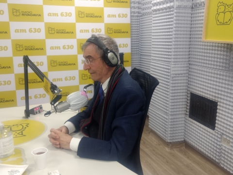 Nelson Castro: "Un gobierno debe enfrentar y solucionar conflictos, no crearlos"