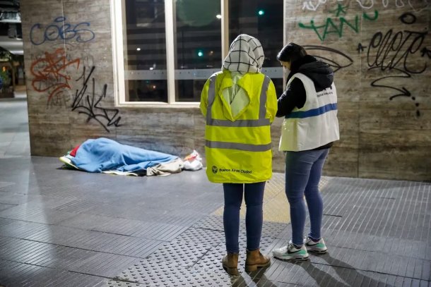 Polémica por el número de gente en situación de calle que arrojó el Censo: "Es invisibilizar el problema"