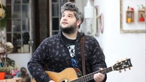 Javier Montalto: "Solitario es una canción de mi disco, mi primer disco solista".