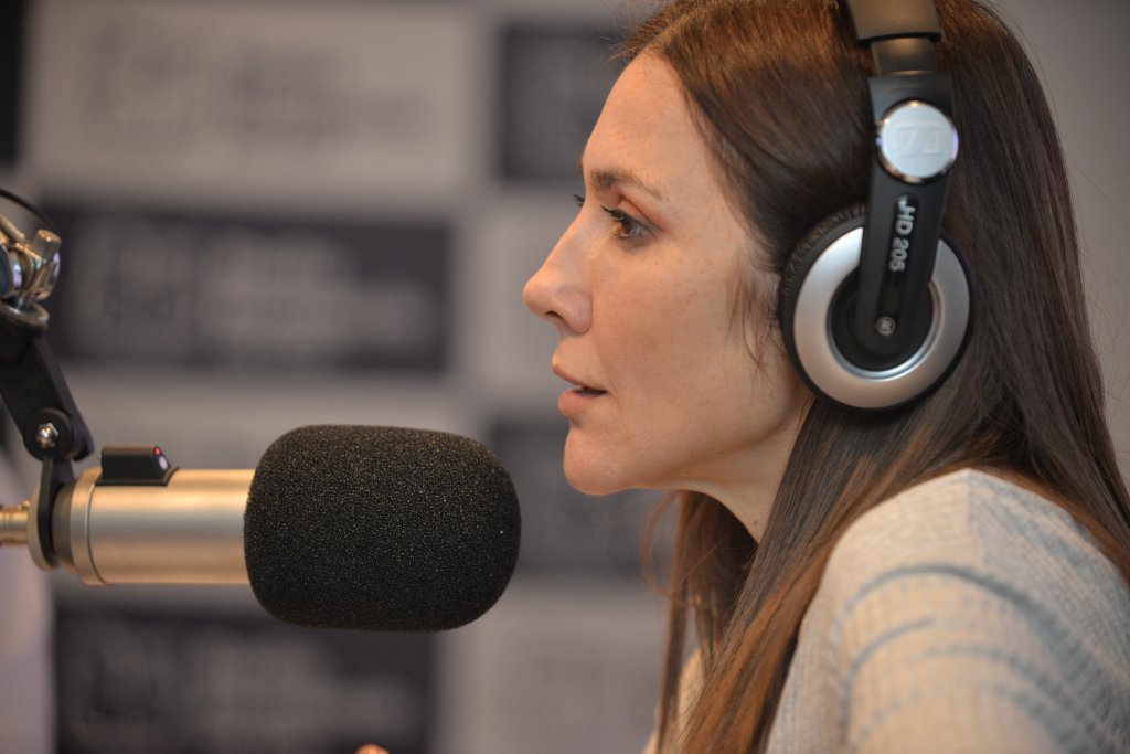 "Un gobierno donde no pueden hablar entre ellos nos va a enseñar cómo tenemos que hablar entre todos"