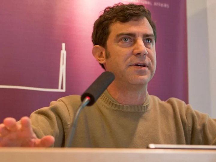 Andr&eacute;s Malamud: "Milei necesita que la opini&oacute;n p&uacute;blica lo favorezca porque bloquea el juicio pol&iacute;tico"