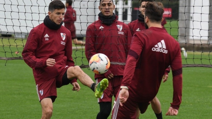 Negativos, entrenamientos y nueva localía para River en la Libertadores