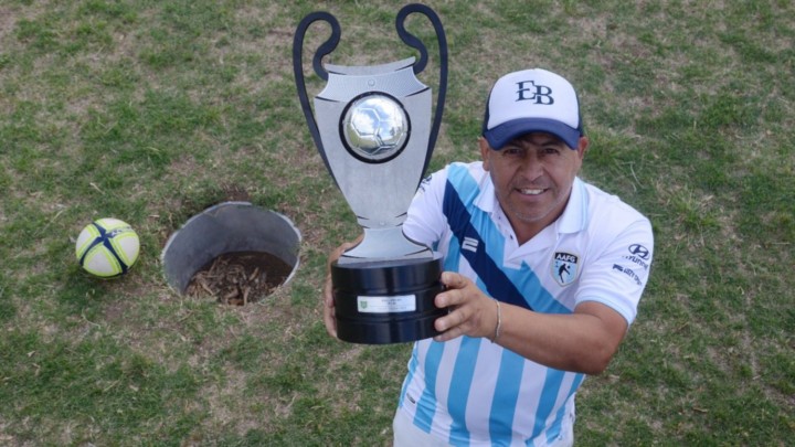 Un bahiense hizo historia al ganar el Open Senior de Footgolf