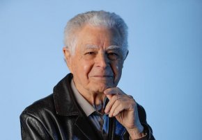 Alberto Chab: Con 90 años podemos ejercer la sexualidad, no debemos admitir que la gente nos excluya"