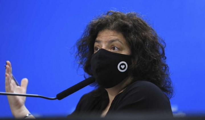 Vizzotti asegur&oacute; que si una persona es contacto estrecho y no tiene s&iacute;ntomas "no hace falta" que se testee