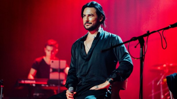 Beto Cuevas regresa a Argentina con su gira "Beto Cuevas Acústico"