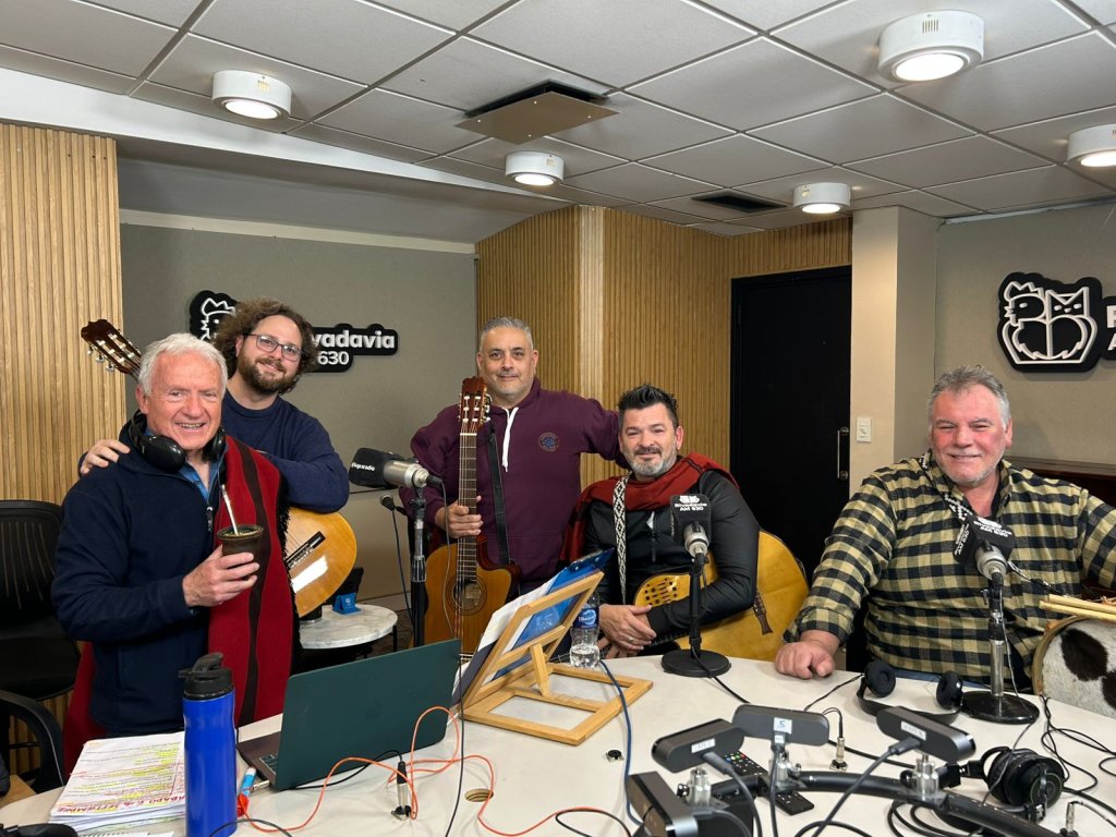 El histórico grupo folklórico que tiene nueva formación