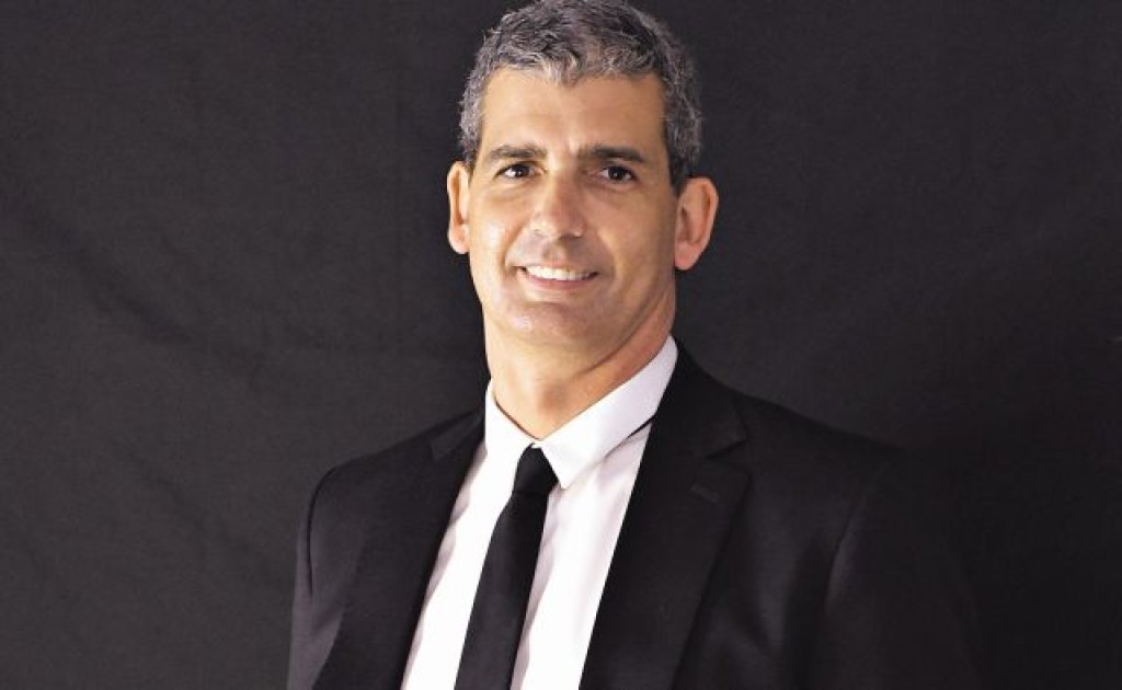 Hernán Bogo: &quot;El bruxismo está muy relacionado al estrés&quot;