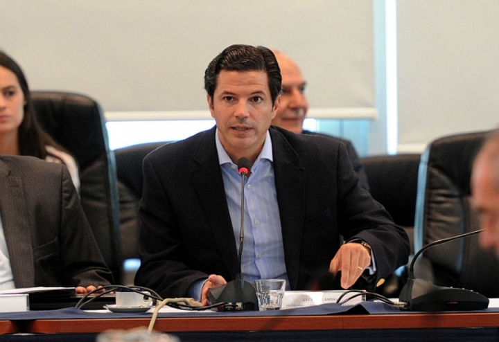 Luciano Laspina: "La única conducción que hay hoy es la de Cristina Kirchner"