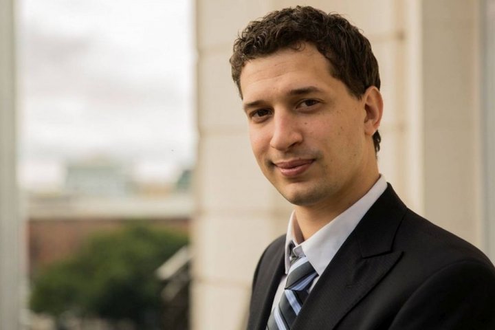 Yamil Santoro: &quot;Estaría bueno que los candidatos estudien cuáles son las tareas que tiene un legislador&quot;