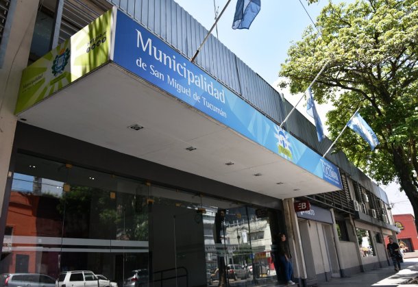 Roque Galeano, periodista de Tucumán: “En la municipalidad de San Miguel hay 5000 empleados que viven a más de 200 kilómetros”