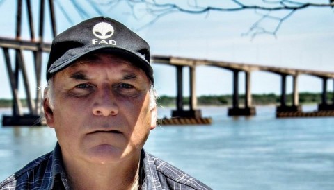Luis Burgos: "La Provincia de Buenos Aires tiene huellas de aterrizaje de OVNIS"
